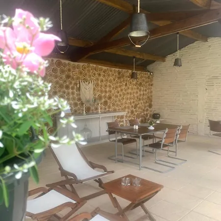 Bed and Breakfast Maison Mard'or Plume 3*